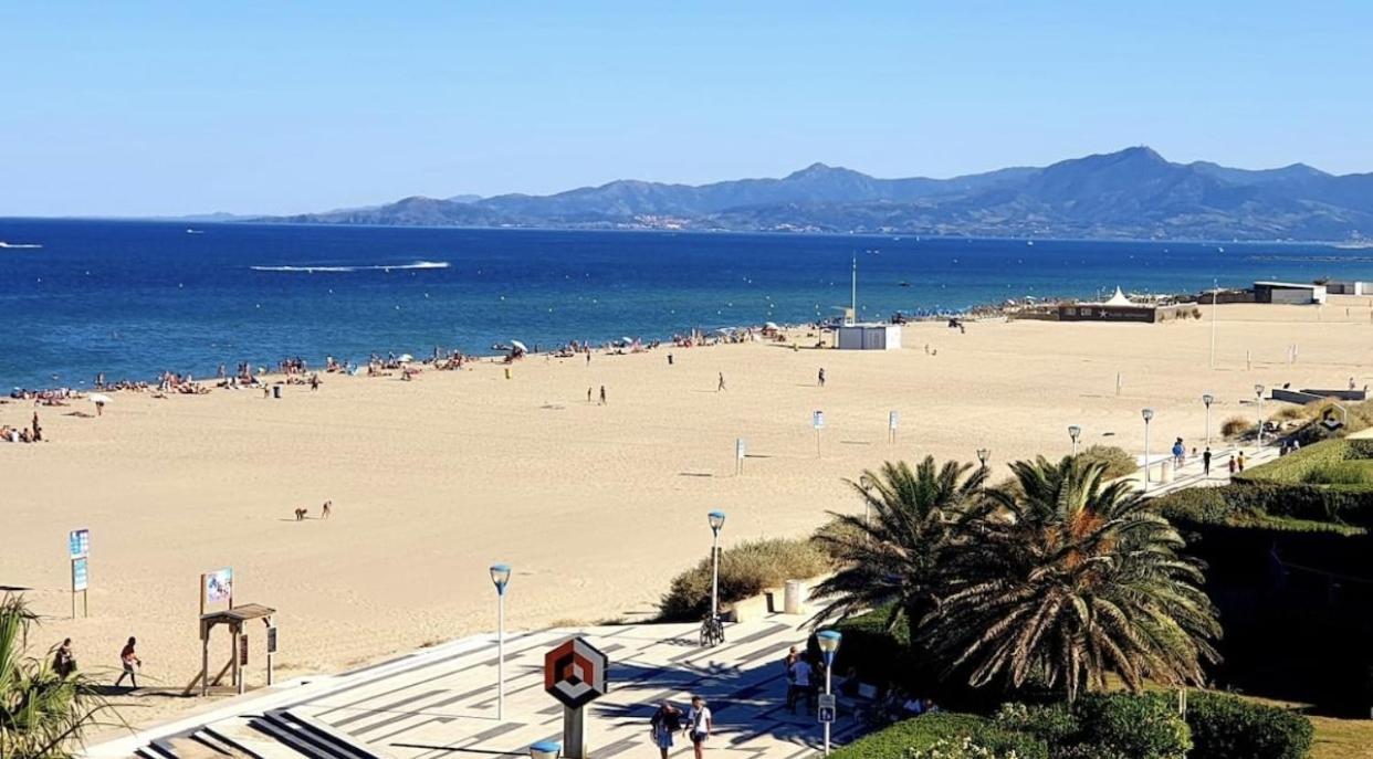 Appartement Les Pieds Dans L'Eau à Canet-en-Roussillon Extérieur photo