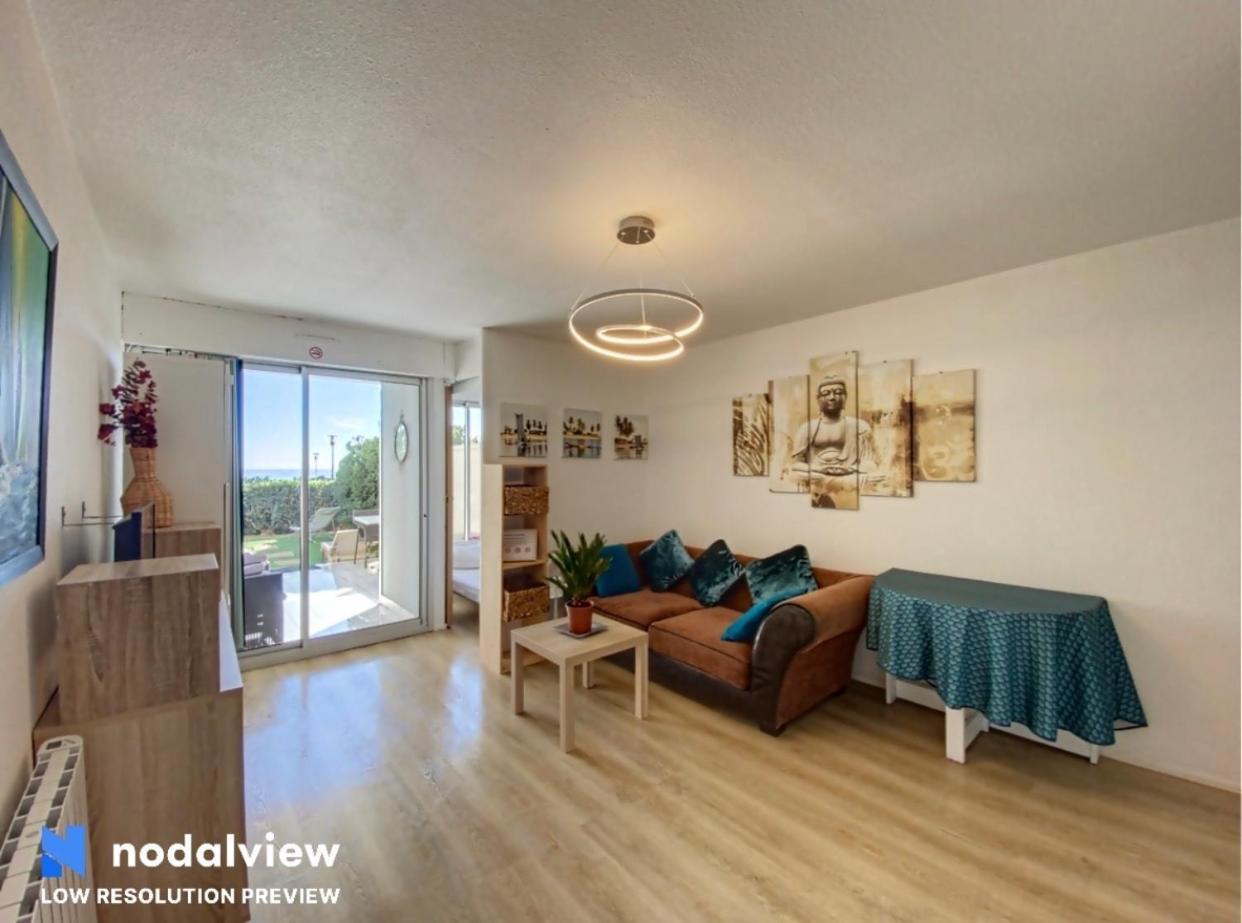 Appartement Les Pieds Dans L'Eau à Canet-en-Roussillon Extérieur photo