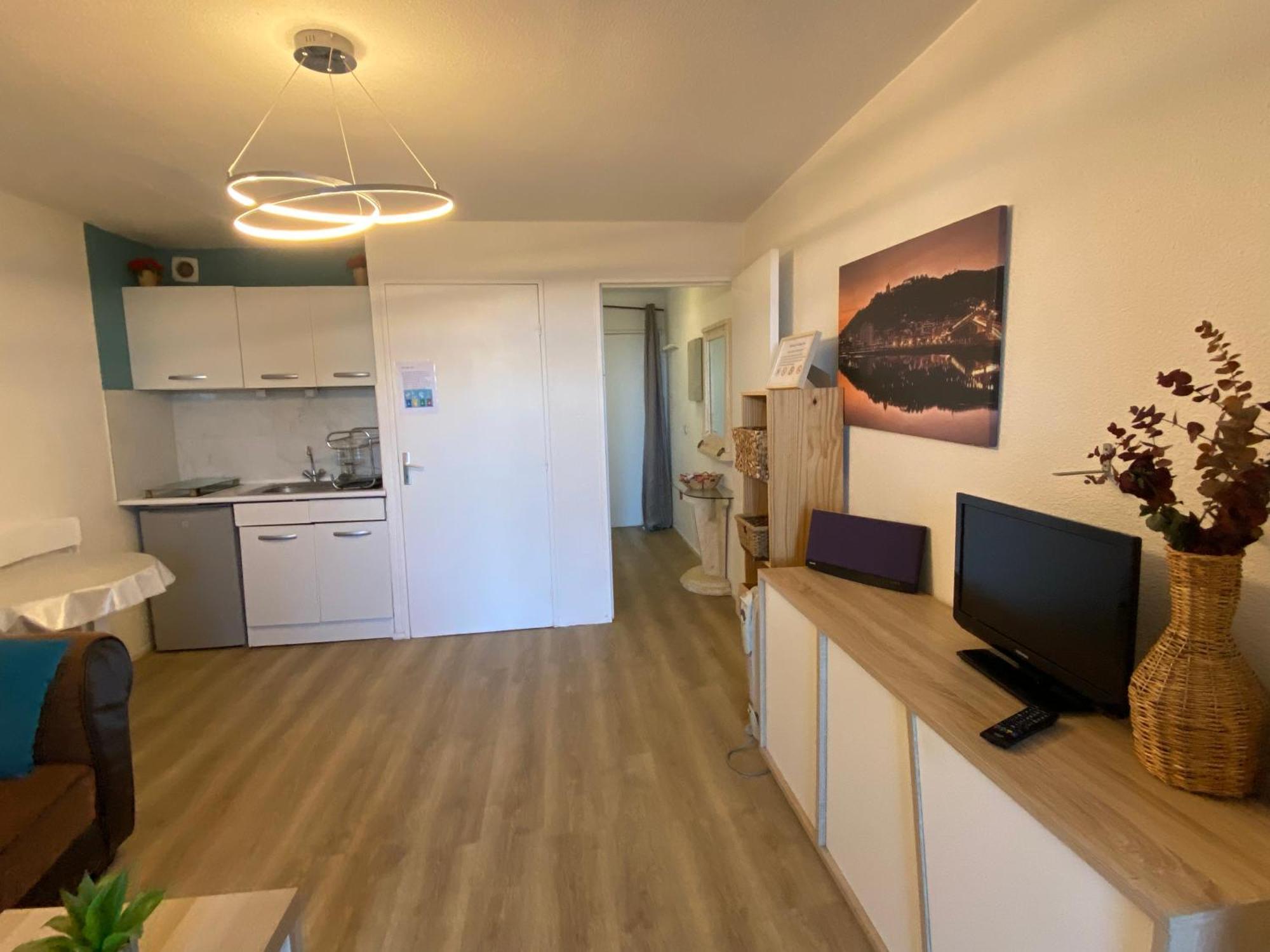 Appartement Les Pieds Dans L'Eau à Canet-en-Roussillon Extérieur photo
